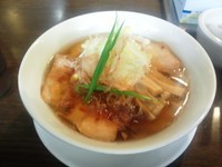 「かつお醤油らーめん」@手打ち麺 やす田の写真