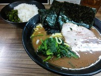 「ラーメン　650円」@武道家 龍の写真