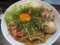 「油そば（400ｇ）+味玉(サービス券）」@麺屋きころくの写真