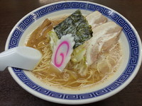 「【焼きあご豚骨らぁめん(替玉1個無料)750円】→550円」@麺絆景勝軒の写真