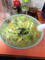 「タンメン(680円)+半餃子(260円)」@山田屋の写真