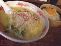 「鶏白湯らーめん 780 + 玉子かけご飯 200」@麺・酒処 ぶらりの写真