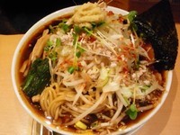 「寒い中で熱くて辛いモン喰うのがウマイんだよなぁ麺￥750」@生姜醤油専門 我武者羅 幡ヶ谷本店の写真