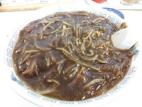 「特製味噌ラーメン650円＋ギョーザ500円」@赤道食堂の写真