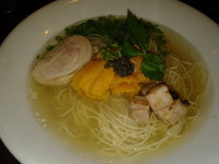 「『年末限定』雲丹とキャビアの塩らーめん \1500」@麺や 庄のの写真