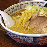 「おやじ麺750円＋大盛100円」@北海道らーめん おやじ 町田店の写真