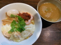 「海老辛つけ麺（並盛２４０ｇ）」@伝家 志木店の写真