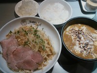 「焦がしチーズのカレーつけ麺(中) ￥800 他」@中華蕎麦 瑞山（ZUIZAN）の写真