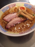 「煮干しラーメン」@煮干鰮らーめん 圓 町田店の写真