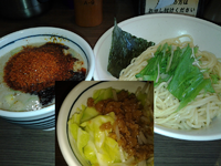 「辛辛魚つけ麺＋ジロベジ　￥８８０＋￥１００＝￥５００？」@INOSHOWの写真