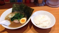 「ミニラーメン(しょうゆ･太麺)+半ライス」@ラーメン一平家の写真