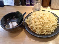 「黒つけ麺、大盛り」@つけ麺 ががちゃいの写真
