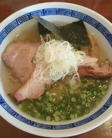 「らぁめん・塩（鶏100％）680円+チャーシュー１枚100円」@ジュンタの写真