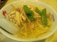 「鶏そば９５０円」@赤坂飯店 パレスサイドビル店の写真