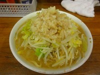 「ラーメン小　700円　野菜/ニンニク/脂」@ラーメン二郎 品川店の写真