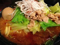 「【限定】背脂海老味噌ラーメン780円温野菜50円味玉」@煮干 丸めの写真