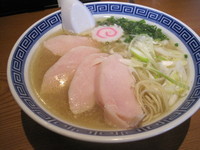 「あっさり鶏塩ラーメン（限定）　550円クーポン価格」@常勝軒 伊勢崎総本店の写真