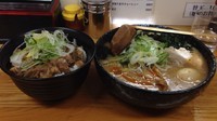 「濃口醤油らーめん太麺仕立て(限定)＋ミニチャーシュー丼」@麺処福吉ATSUSHIの写真