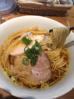 「醤油ラーメン」@ラーメン屋 トイ・ボックスの写真