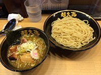 「味玉つけめん」@天然豚骨醤油 らーめん玉 超大吉 上野店の写真