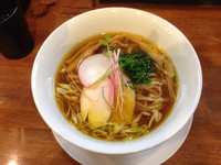 「年越し醤油そば（限定）900円」@麺や維新の写真