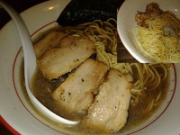 「上品な八戸中華ソバ \750」@中華ソバ 伊吹の写真