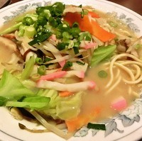 「長崎チャンポン(980円)」@九州ラーメン 博多っ子 新宿店の写真