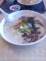 「博多ラーメン　６００円」@きんしゃい 友沼店の写真