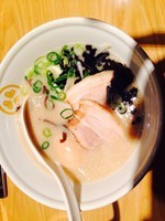 「豚骨プレーン➕半熟玉子」@TOKYO 豚骨 BASE MADE by 博多一風堂 渋谷店の写真