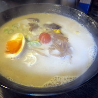 「博多発祥ラーメン 600円」@中華そば 鶴と亀の写真