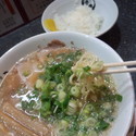 ラーメン700円＋半ご飯サービス