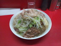 「豚入り大ラーメン(ヤサイニンニクアブラ)」@ラーメン二郎 松戸駅前店の写真