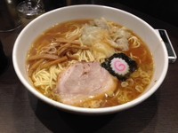 「ワンタンメン」@東池袋大勝軒 南池袋店の写真