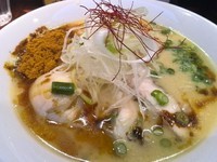 「濃厚鶏ソバ(黄) 750円 他」@濃厚鶏ソバ 怪人二十面相の写真