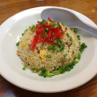 「半チャーハン　250円（平日ランチ価格）」@青竹打ちラーメン・手のし餃子 ラーメンカンの写真