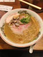 「ひるしお」@麬にかけろ 中崎壱丁 中崎商店會1-6-18号ラーメンの写真