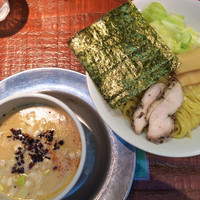 「濃厚鶏つけソバ（白）中盛」@濃厚鶏ソバ 怪人二十面相の写真