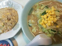 「Bセット（味噌ラーメン＋半チャーハン）￥700」@風雷の写真