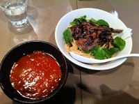 「【肉の日】骨付きラム肉とラムの煮込みスープのつけ麺」@つけ麺 五ノ神製作所の写真