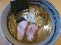 「らー麺 ￥500（2周年記念価格）」@麺味庵 和（NAGOMI）の写真