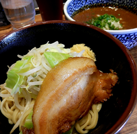 「ミニカレーつけ麺、野菜少しだけ（720円）」@ラーメン燈郎の写真