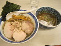 「濃厚鶏豚骨魚介つけ麺（だしもり）　700円クーポン価格」@濃厚鶏豚骨魚介つけ麺 かず屋の写真