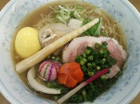 「【正月限定】丸地鶏黄金ラーメン正月ver. （140104）」@MENYA 食い味の道有楽の写真