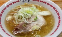 「塩ラーメン900円」@すみれ ららぽーとTOKYO-BAY店の写真