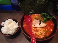 「からしラーメン 30辛 ライス」@麺屋だるまの写真