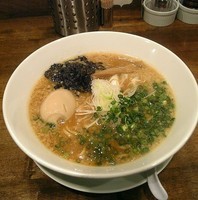 「味噌拉麺(冬季限定)＋半熟煮玉子」@創作麺工房 鳴龍の写真