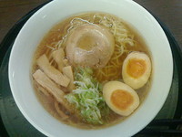 「味玉ラーメン６８０円」@尼御前サービスエリア（上り線）の写真