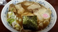 「中華そば半肉盛り」@次念序の写真