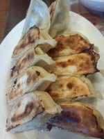 「Ｗ焼餃子367円」@バーミヤン 品川グランドコモンズ店の写真