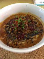 「鶏白湯黒カラシビ」@龍門瀑の写真